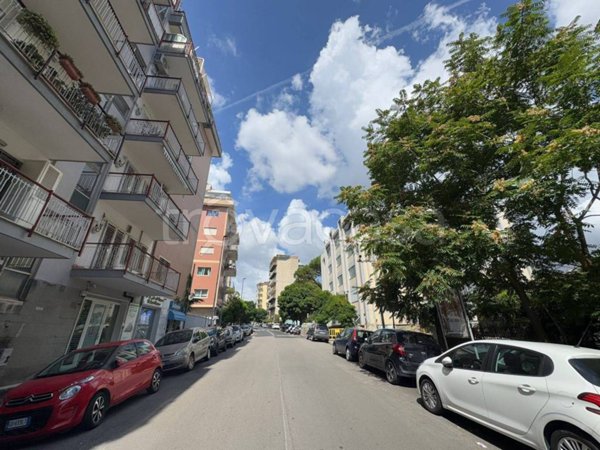 appartamento in vendita a Napoli in zona Arenella