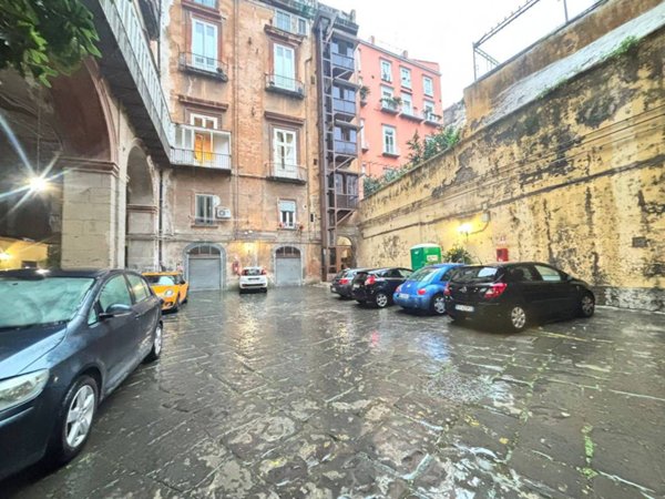 appartamento in vendita a Napoli