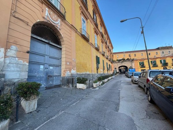 appartamento in vendita a Napoli
