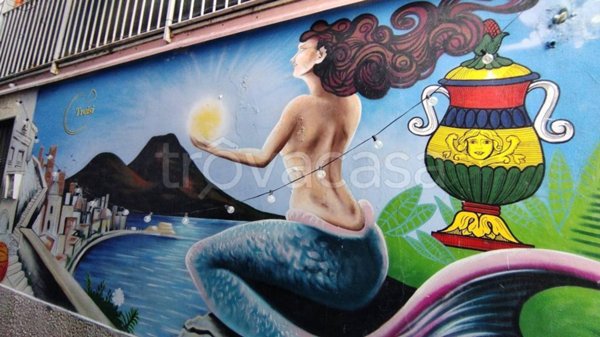 negozio in vendita a Napoli in zona Vomero