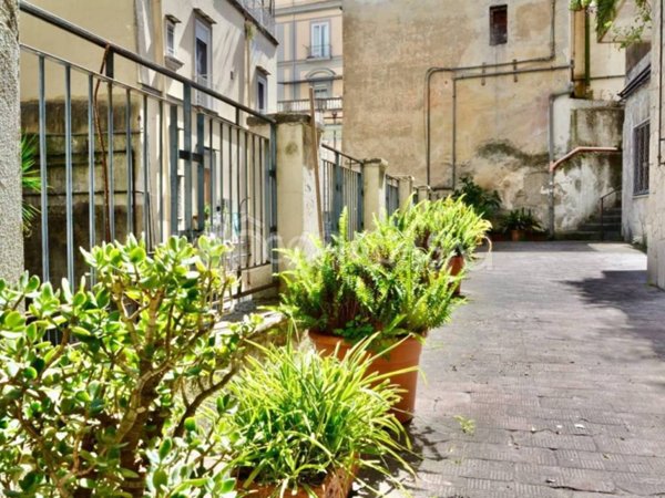 appartamento in vendita a Napoli in zona Arenella