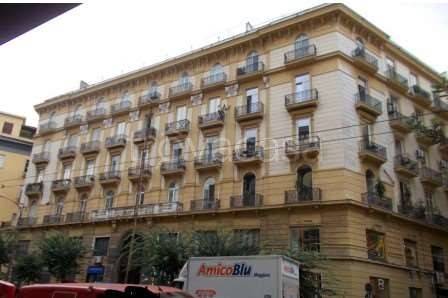 appartamento in vendita a Napoli in zona Pendino / San Giuseppe