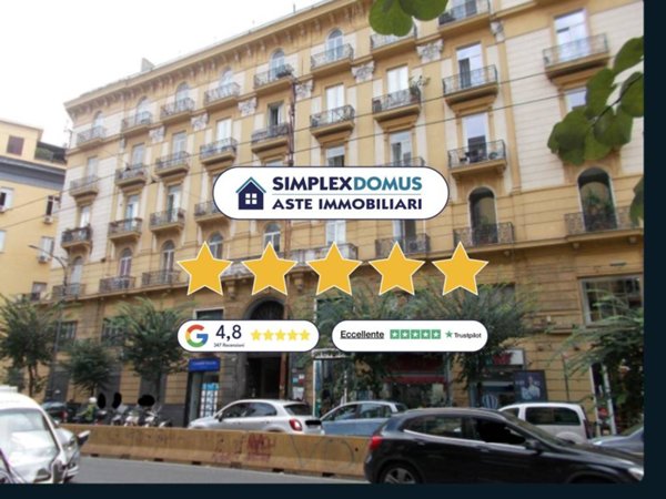 appartamento in vendita a Napoli in zona Pendino / San Giuseppe