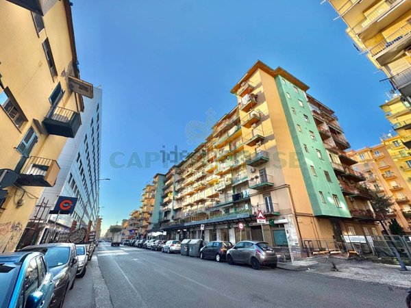 appartamento in vendita a Napoli in zona Fuorigrotta