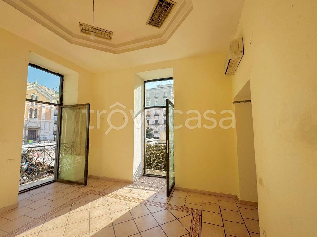 appartamento in vendita a Napoli in zona Pendino / San Giuseppe