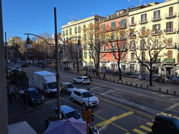 appartamento in vendita a Napoli in zona San Lorenzo