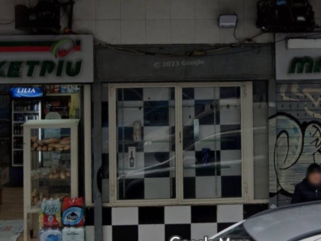 negozio in vendita a Napoli in zona Pendino / San Giuseppe