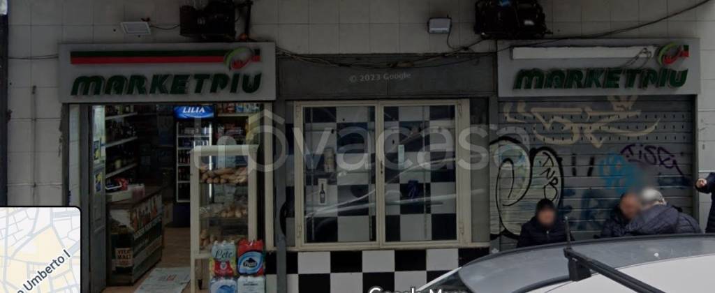 negozio in vendita a Napoli in zona Pendino / San Giuseppe