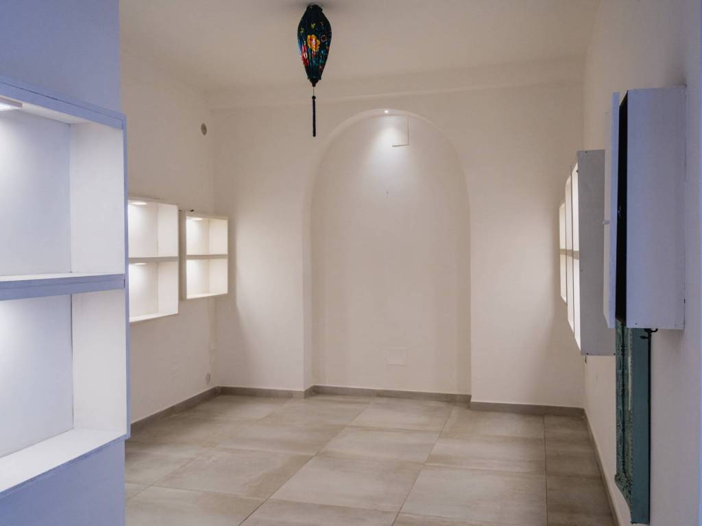 negozio in vendita a Napoli