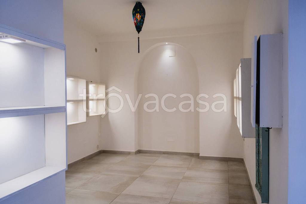 negozio in vendita a Napoli