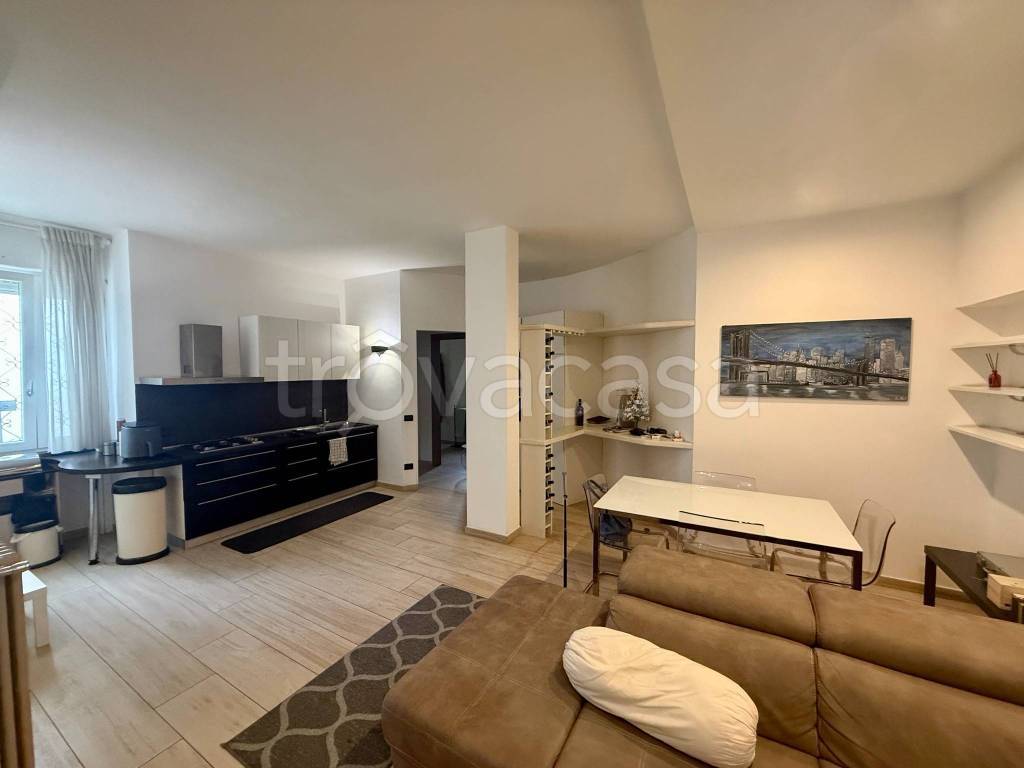 appartamento in vendita a Napoli in zona Posillipo