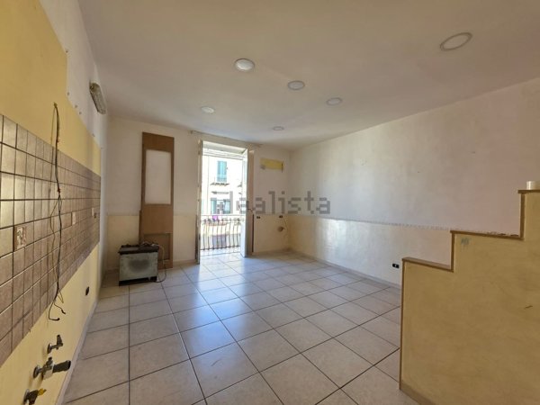 appartamento in vendita a Napoli in zona San Lorenzo
