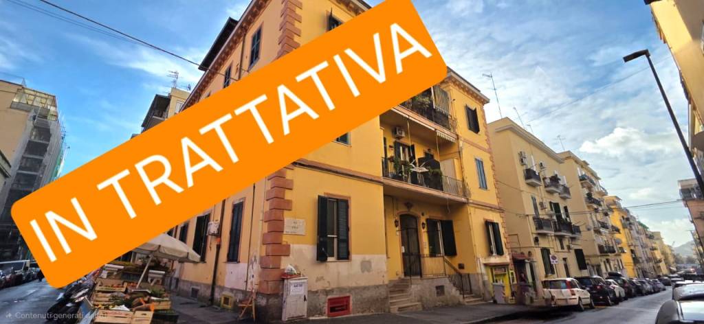 appartamento in vendita a Napoli in zona Bagnoli