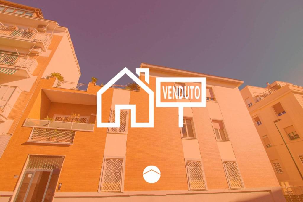 appartamento in vendita a Napoli in zona Vomero