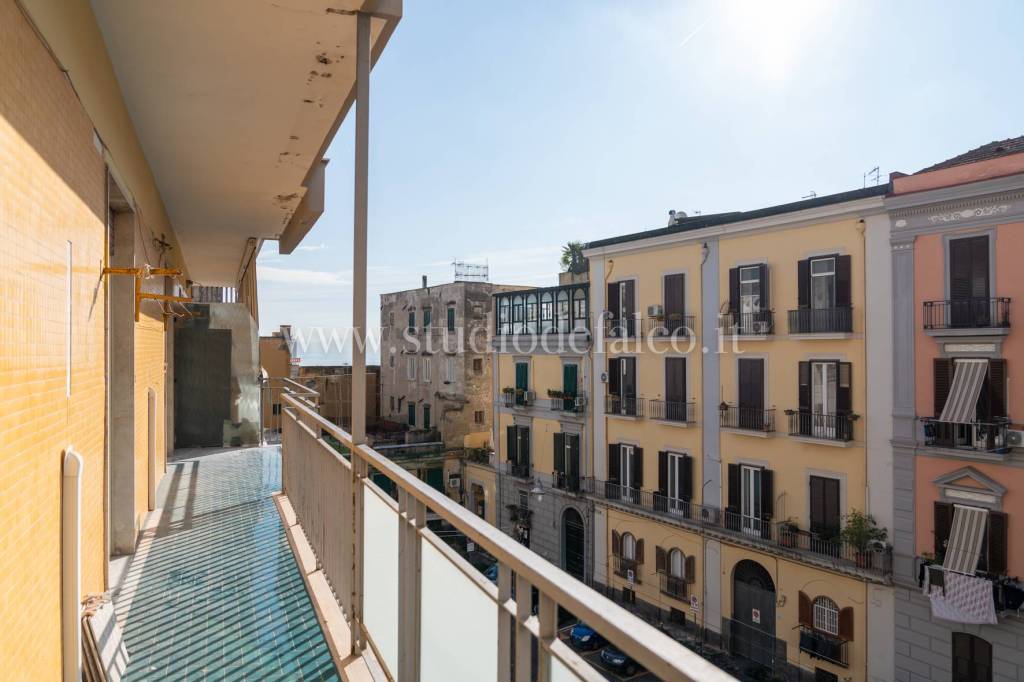appartamento in vendita a Napoli in zona Avvocata