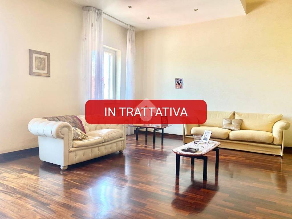 appartamento in vendita a Napoli in zona Poggioreale