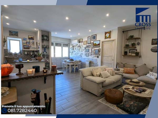 appartamento in vendita a Napoli in zona Soccavo