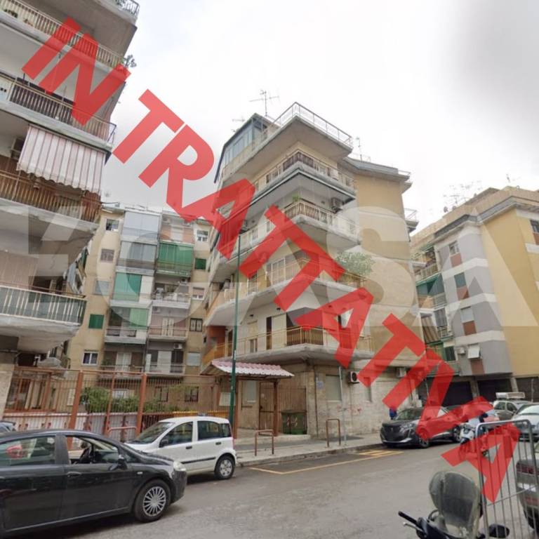 appartamento in vendita a Napoli in zona Secondigliano