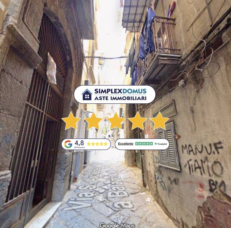 appartamento in vendita a Napoli in zona Pendino / San Giuseppe