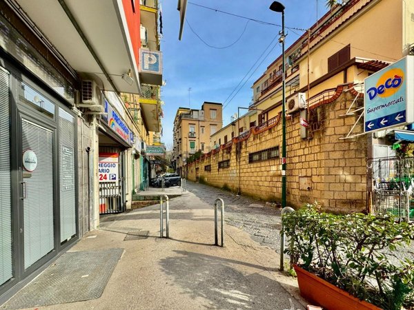 appartamento in vendita a Napoli in zona Vomero
