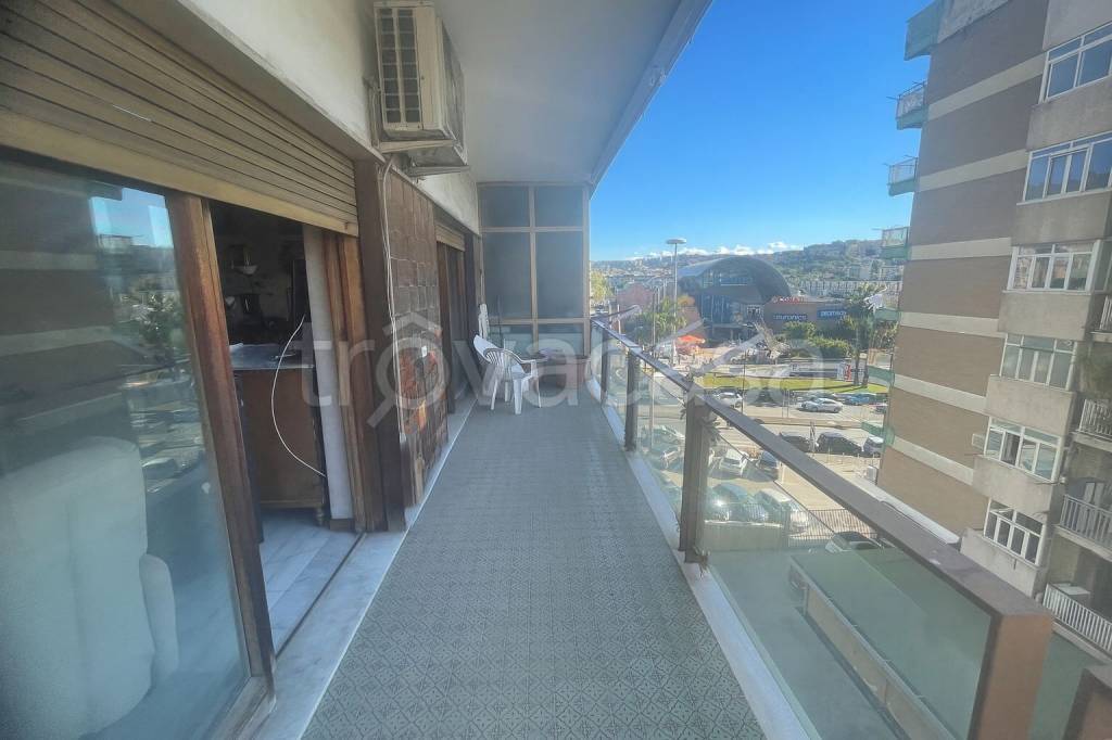 appartamento in vendita a Napoli in zona Fuorigrotta