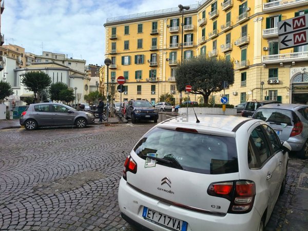 appartamento in vendita a Napoli in zona Arenella