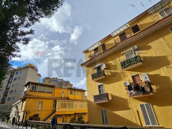 appartamento in vendita a Napoli in zona Arenella