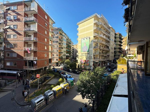 appartamento in vendita a Napoli in zona Vomero