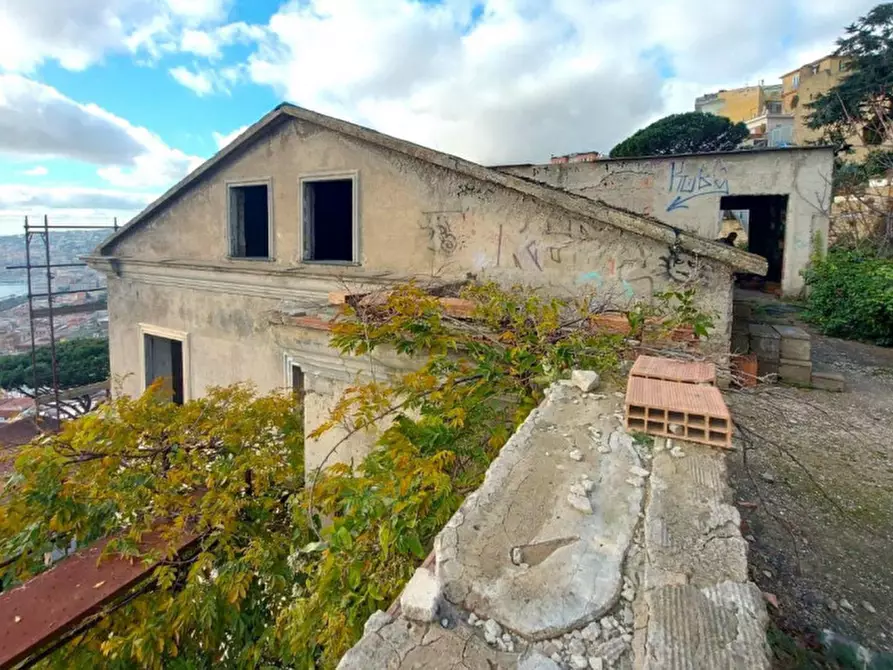 villa in vendita a Napoli in zona Porto