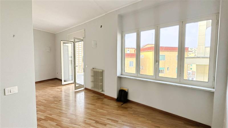 appartamento in vendita a Napoli in zona Arenella