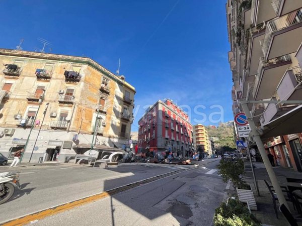 appartamento in vendita a Napoli in zona Fuorigrotta