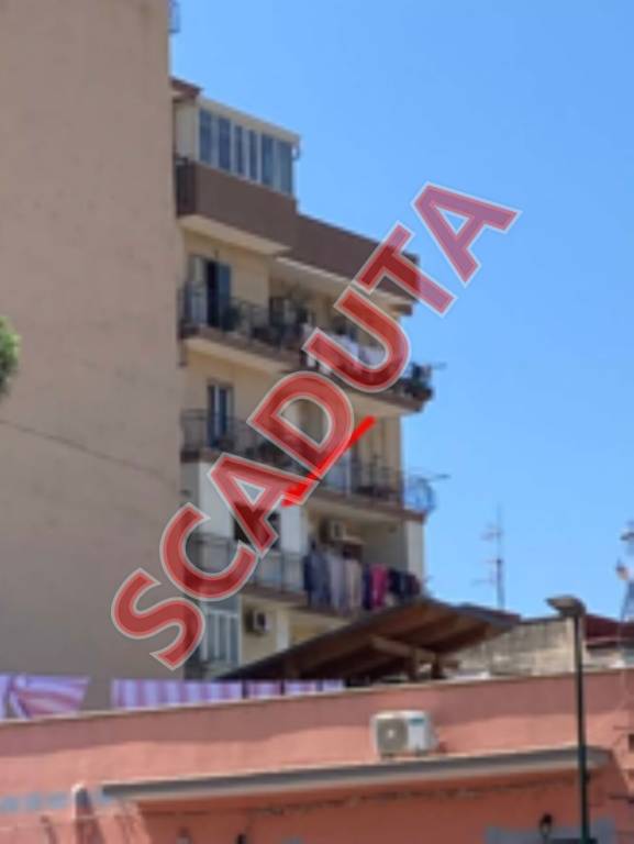 appartamento in vendita a Napoli in zona Pianura