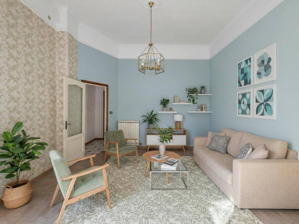 appartamento in vendita a Napoli in zona Arenella