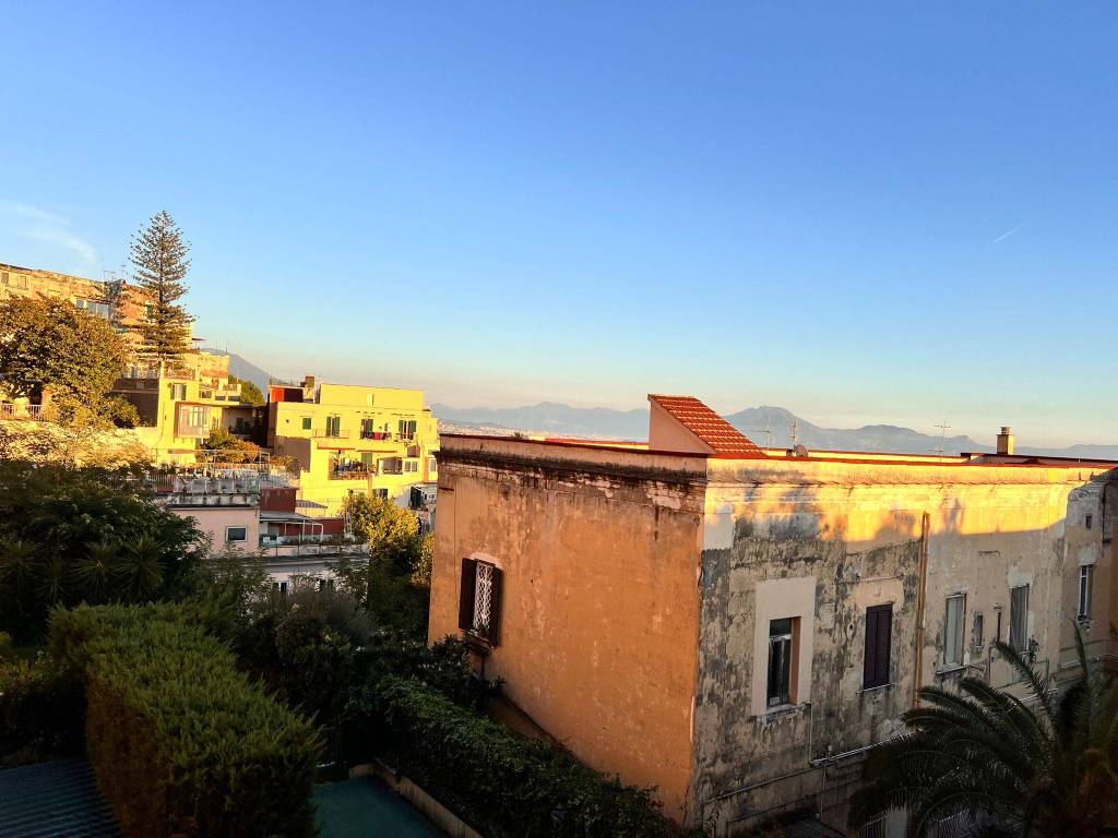 appartamento in vendita a Napoli in zona Vomero