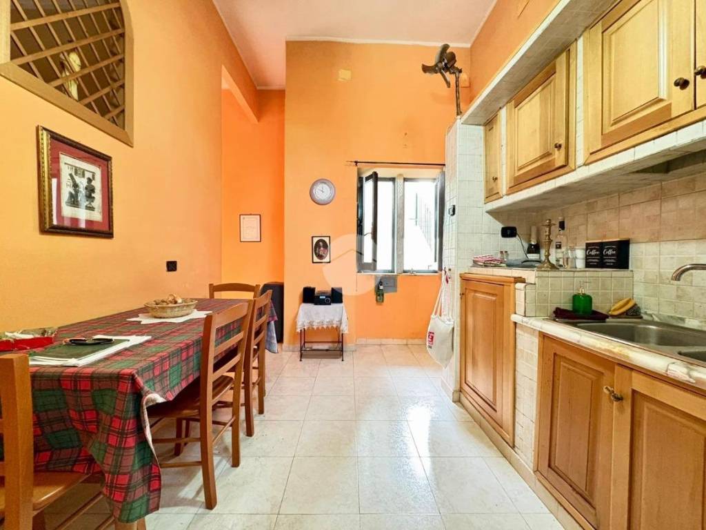 appartamento in vendita a Napoli in zona Piscinola