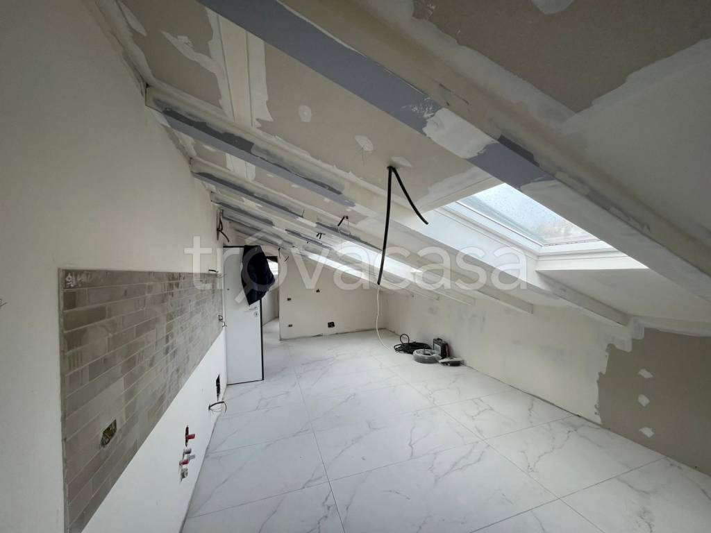 appartamento in vendita a Napoli in zona Pendino / San Giuseppe