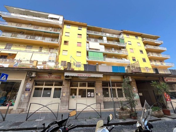 appartamento in vendita a Napoli in zona Capodimonte / Colli Aminei