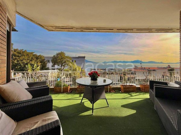 appartamento in vendita a Napoli in zona Posillipo