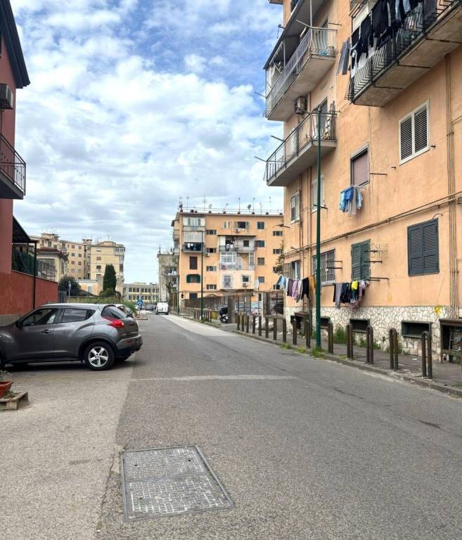 appartamento in vendita a Napoli in zona San Giovanni a Teduccio