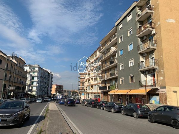 locale di sgombero in vendita a Napoli in zona Barra