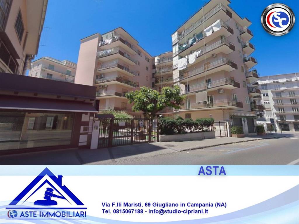appartamento in vendita a Napoli in zona Soccavo