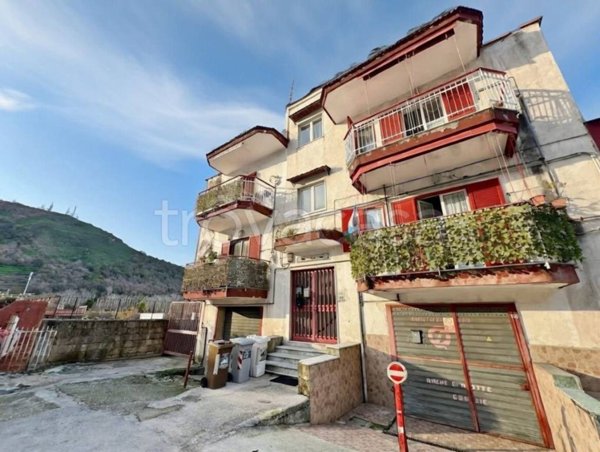 appartamento in vendita a Napoli in zona Pianura