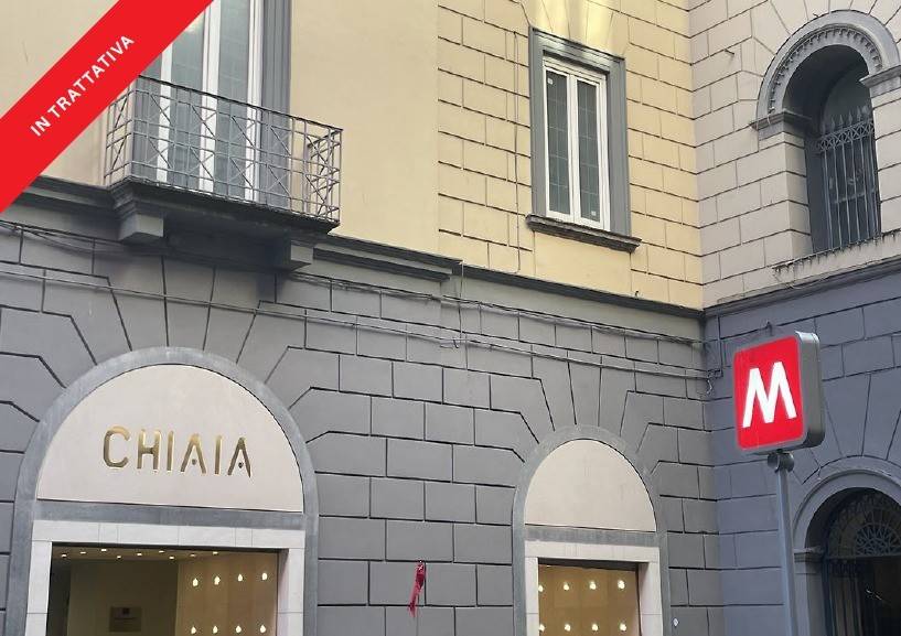 appartamento in vendita a Napoli in zona San Ferdinando