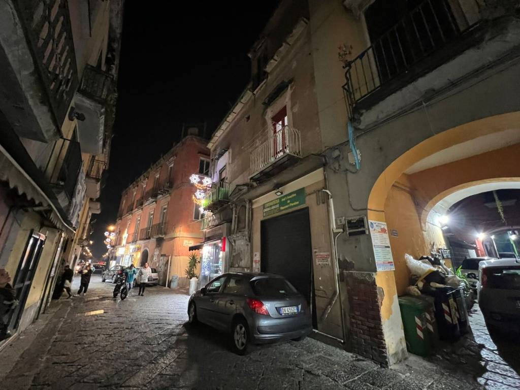 appartamento in vendita a Napoli in zona Ponticelli