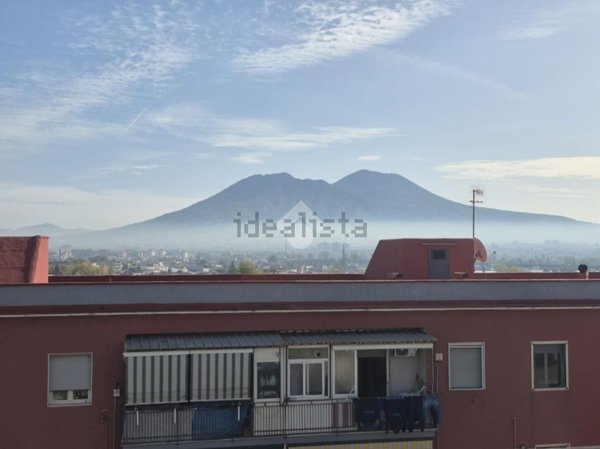 appartamento in vendita a Napoli in zona Poggioreale