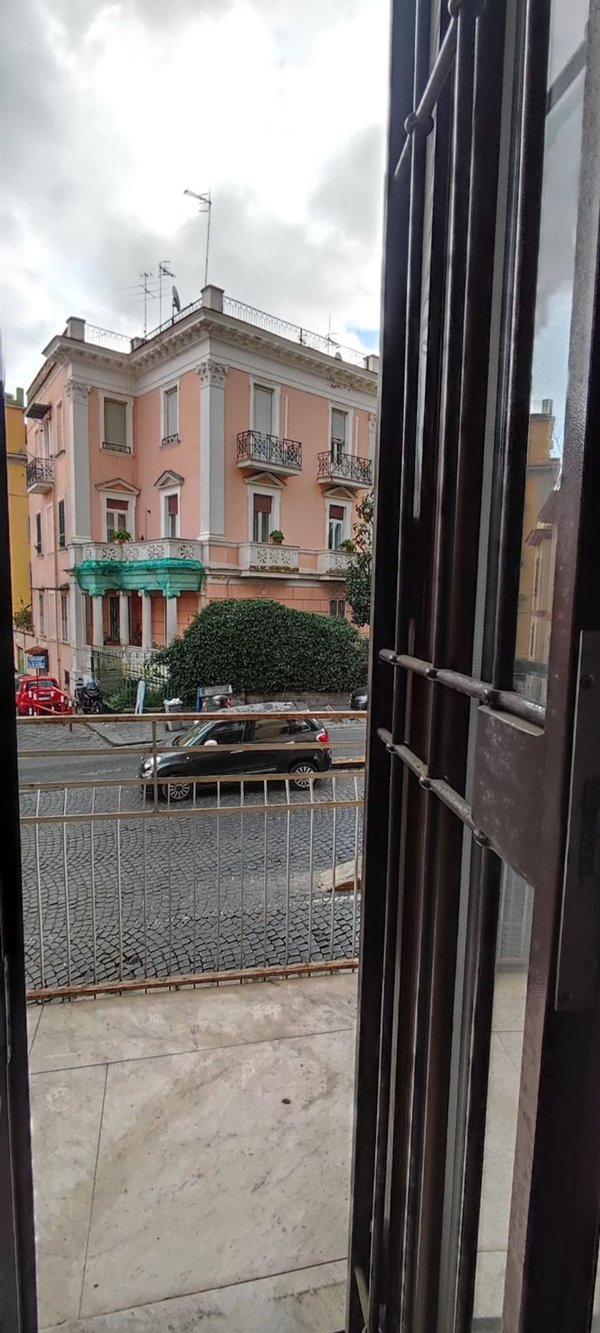 appartamento in vendita a Napoli in zona Vomero