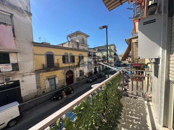 appartamento in vendita a Napoli in zona Secondigliano