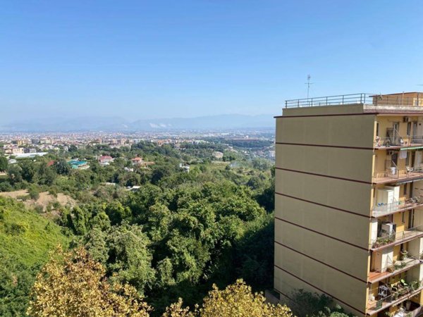 appartamento in vendita a Napoli in zona Camaldoli