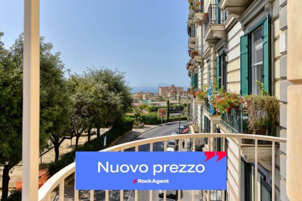 appartamento in vendita a Napoli in zona Vomero