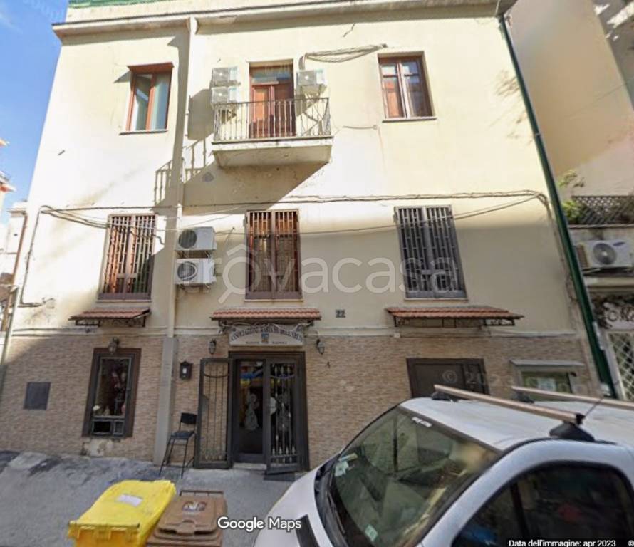 casa indipendente in vendita a Napoli in zona Bagnoli
